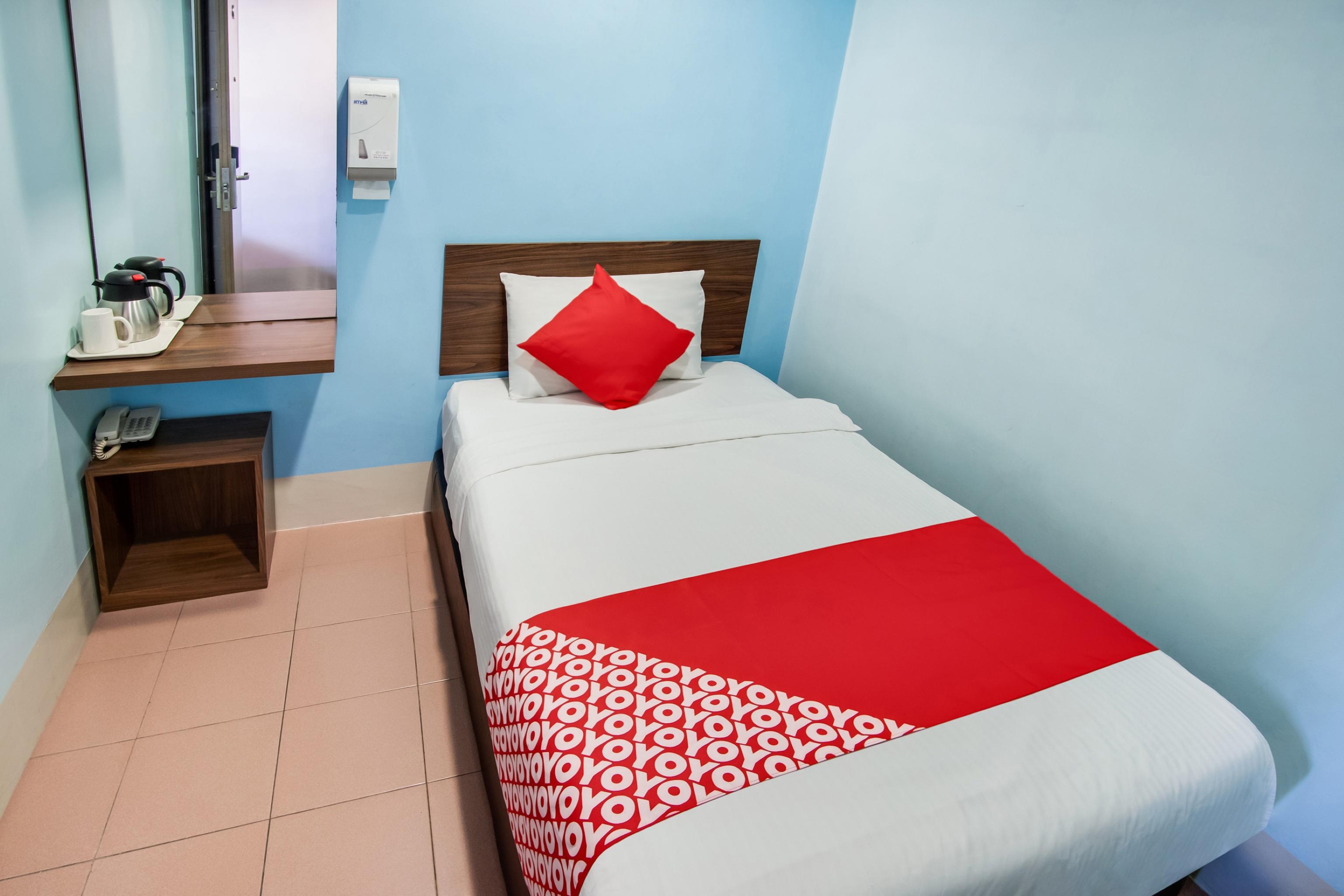 Oyo 89480 Dream House Hotel Skudai Kültér fotó