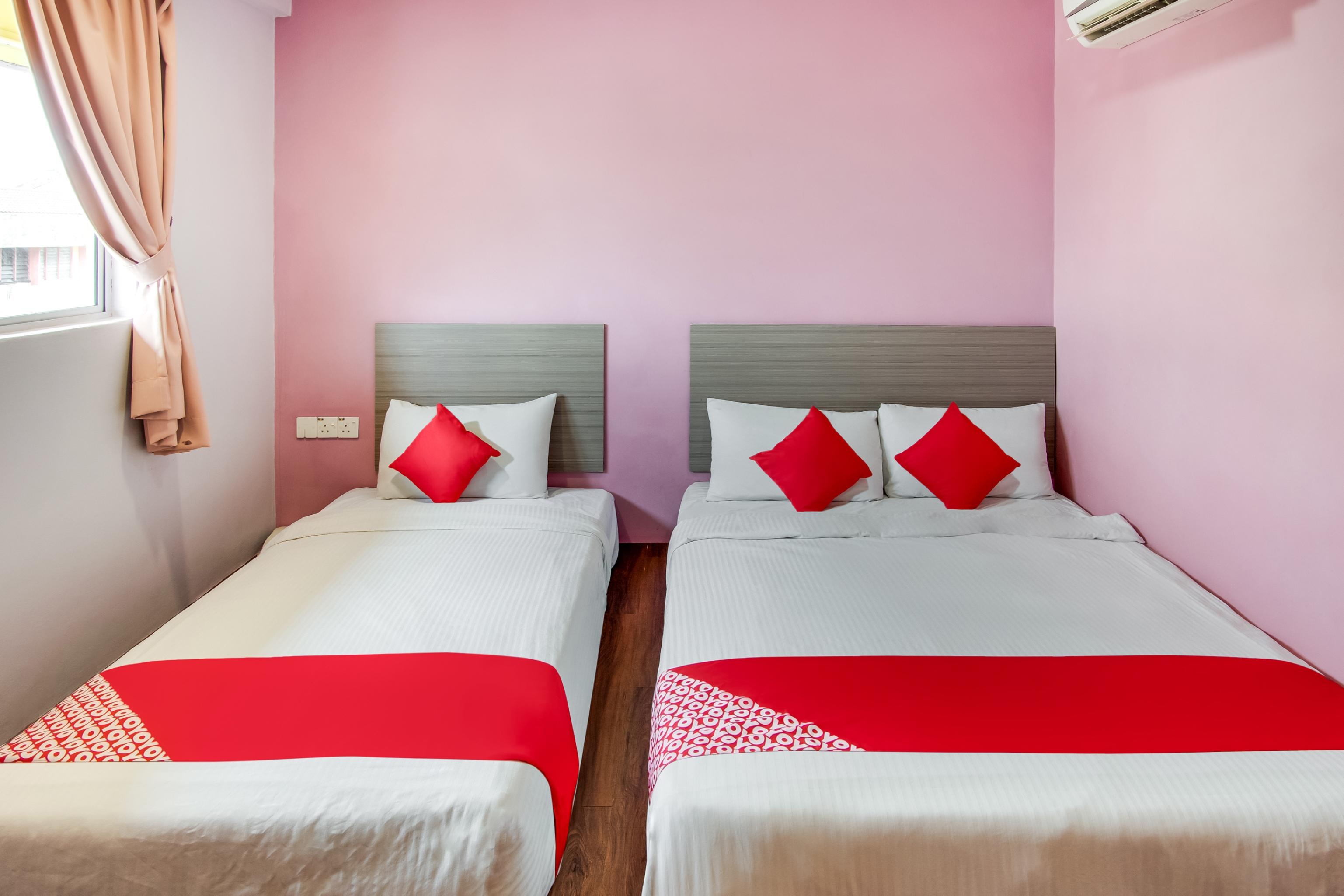 Oyo 89480 Dream House Hotel Skudai Kültér fotó